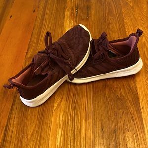 ❤️☁️MAROON ADIDAS CLOUD FOAM TENNIS SHOES❤️☁️
